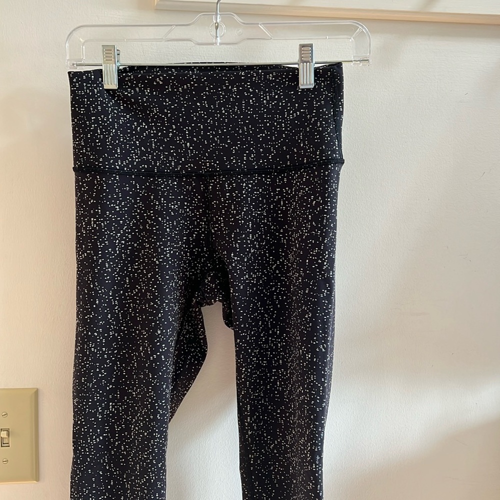 lululemon 25 inch align leggings size 6 black and white
